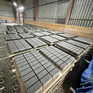 Запустили в производство тротуарную плитку. 1П.8. брусчатка 100х200х80 мм. Цена 930 рублей - 1 м2.  - Уральский железобетонный комбинат, Екатеринбург, Тюмень, Нижневартовск, Новый Уренгой, Салехард, Сургут